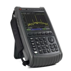 Analyseur de micro-ondes portable Keysight / Agilent N9962A FieldFox, 50 GHz - Product Image 2