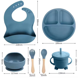 Ensemble de repas en silicone sans BPA pour bébé et enfant, design mignon, bol à ventouse et tasse à bec verseur avec assiettes compartimentées pour les tout-petits - Product Image 5