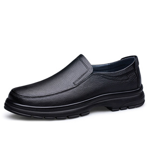 Chaussures décontractées pour hommes en cuir véritable, semelle extérieure en caoutchouc souple, printemps-automne, pour pères d'âge moyen, fabriquées en Chine - Product Image 5