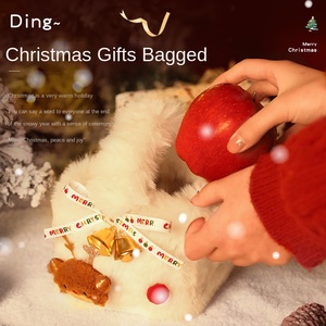Borsa Regalo Natalizia Riutilizzabile in Peluche Personalizzata con Decorazione 3D e Manico per Confezioni Festive Ordine all'Ingrosso - Product Image 4