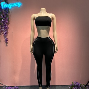 Completo Sportivo Donna 2026 Y2K: Top Corto Tinta Unita e Pantaloni Slim-Fit in Maglia Spandex Effetto Push-Up per Yoga e Fitness - Product Image 3