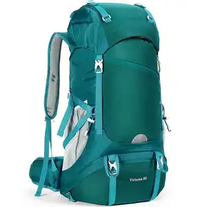 กันน้ําแคมป์ปิ้งปีนเขา Daypack กีฬากลางแจ้ง Rucksack 50L กระเป๋าเป้สะพายหลังเดินป่าพร้อมผ้าคลุมกันฝน
