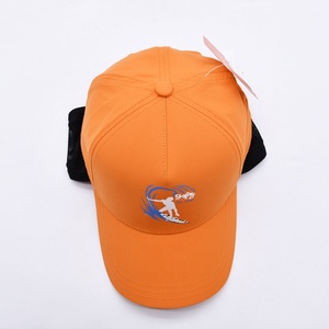 Casquette de surf imperméable d'été Protection solaire réglable Pare-soleil de plage Impression personnalisée 5 panneaux Casquettes de baseball de surf avec sangle - Product Image 4