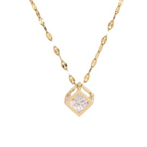 Collar de Acero de Titanio con Colgante Geométrico de <span class=keywords><strong>Cubo</strong></span> de <span class=keywords><strong>Rubik</strong></span> Dorado, Simple y Calado, con Textura Moderna de Marca, para Mujer - Product Image 5