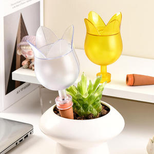 Ménage jardinage plantes goutteur d'eau <span class=keywords><strong>automatique</strong></span> plante auto-<span class=keywords><strong>arrosage</strong></span> clair tulipe forme jardin grand goutteur <span class=keywords><strong>automatique</strong></span> - Product Image 2