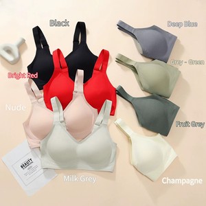Reggiseno Senza Cuciture Plus Size da Donna, Senza Ferretto, Coppe Pieno Contenimento, Imbottitura Rimovibile, Spalline Larghe, Chiusura a Quattro Gancetti, Leggero, Intimo Quotidiano - Product Image 1