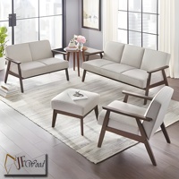 Canapé en teck sculpté à la main Caldera moderne, couleur personnalisée, durable, mobilier de salon haut de gamme pour appartement, style indonésien