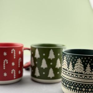 Perfect Quality Cartoon Pattern Eco-friendly Stoneware Ceramic <b>Red</b> Green Dishwasher & <b>Microwave</b> Safe Bulk Mugs - Product Image 2