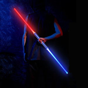 Baguette de fête LED lumineuse à double lame <span class=keywords><strong>sabre</strong></span> jouet épée <span class=keywords><strong>laser</strong></span> multiclignotante avec son pour les enfants pour l'obtention du diplôme de Noël - Product Image 1
