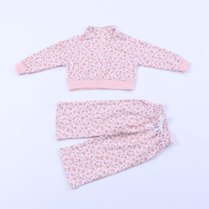 Sweat-shirt demi-zippé imprimé léopard en coton à manches longues pour l'automne et l'hiver, idéal pour les tenues décontractées et les activités de plein air. - Product Image 5