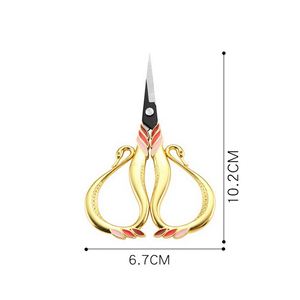 Ciseaux vintage brodés motif cygne Ruyi pour la broderie, la coupe de fil, les travaux manuels DIY et la couture - Product Image 2