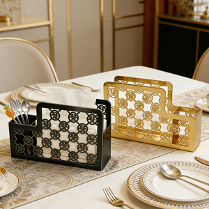 <span class=keywords><strong>Prix</strong></span> <span class=keywords><strong>d</strong></span>'usine, vente en gros, boîte à mouchoirs en acier inoxydable brillant doré, porte-serviettes triangulaire en métal pour table - Product Image 2
