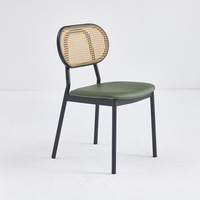 Chaise de salle à manger moderne minimaliste de style italien en osier et métal, dossier haut, ergonomique, durable, écologique, pour restaurant, hôtel, école