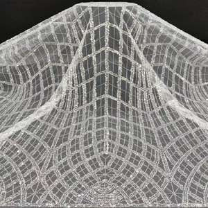 लक्जरी विंटेज पुष्प हस्तनिर्मित बेडेड अनुक्रमित कशीशीदांकित कशीदाकारी पर्यावरण के लिए टिकाऊ दुल्हन घूंघट शाम पोशाक टले मोती - Product Image 1