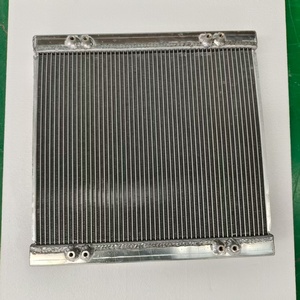 ผู้ผลิตหม้อน้ำรถบรรทุกหม้อน้ำอลูมิเนียมใหม่คุณภาพสูงสำหรับเครื่องยนต์เนื้อทราย Cummins EURO-5 OEM <span class=keywords><strong>jip</strong></span> 073.1301010-11 - Product Image 3