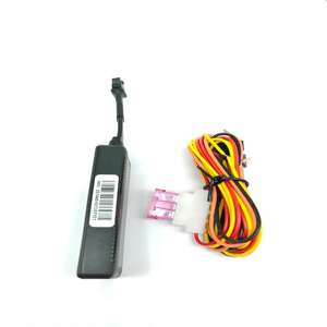 Mini traceur GPS en temps réel - Dispositif de localisation GPS connecté au réseau pour la gestion de flotte et le suivi des véhicules - Product Image 2