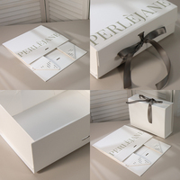 Kotak Hadiah Karton Kaku Besar Mewah untuk Hari Ibu dan Valentine, Embossing, Laminasi Matt, Lapisan UV, Lapisan Spons, Dapat Disesuaikan