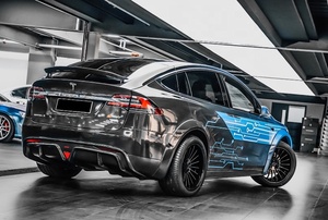 Kit Carrozzeria in Fibra di Carbonio CMST di Alta Qualità per <span class=keywords><strong>Tesla</strong></span> <span class=keywords><strong>Model</strong></span> <span class=keywords><strong>X</strong></span>, Include Spoiler Anteriore, Diffusore Posteriore, Minigonne Laterali, Kit Parafanghi e Paraurti - Product Image 5