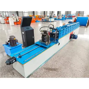 Hot Popular Metal Omega Top Hat Profile soffitto Batten Furring Channel Roll Forming Machine