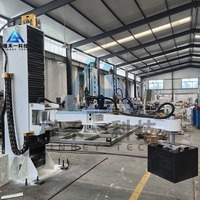 Fabricant chinois 150KG Charge Utile Bras Pliant Colonne Robot Chargement Palettiseur