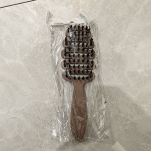 Al por mayor Peine para el cabello de cerdas de jabalí Pinecone, para volumen en las raíces, masaje del cuero cabelludo, peine de púas desenredante, cepillo para el cabello viral para mujer - Product Image 5