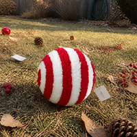 Boules de Noël en peluche rayées rouge et blanc, décorations suspendues douces à rayures bonbon, décorations de fête pour la maison, cadeau