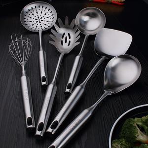 工場直送304ステンレス製キッチン用品セットシェフ炒めスプーンスパチュラスプーンシャベル直送金属調理器具 - Product Image 1