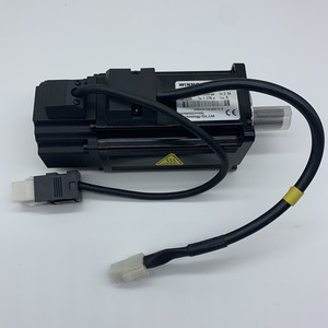 Motor de CA Popular de Fábrica en Oferta, 1KW 3.18N.m 3000rpm 220V, Modelo SM801030T2KAMB - Product Image 3