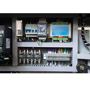 Machines d'emballage automatique de type oreiller pour les grands paquets de serviettes en papier, serviettes hygiéniques et autres objets ordinaires. - Product Image 6