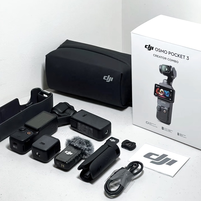DJI Osmo Pocket 3 Creator Combo Gimbal Stabilizer 4K/120fps WaterProof 3-Axis Handheld Stabizer Gimbal Mini 4K Camera