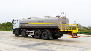 Camion-citerne multifonctionnel Dongfeng Huashen 8X4 Euro 6 à moteur diesel, 25000L, pour chantiers de construction - Article populaire - Product Image 6