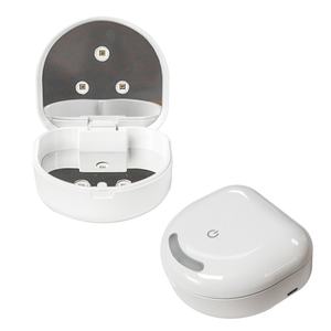 Caja para Retenedores Dentales con Diseño de Dientes y Logotipo Personalizado para Laboratorio Dental - Product Image 1