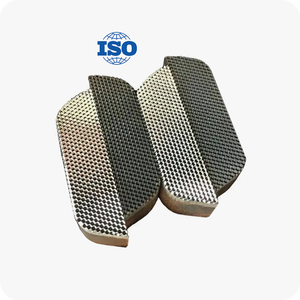 Personalizzato EU/ASTM Norm road studs stampaggio ad iniezione reflex reflector mold core insert - Product Image 1