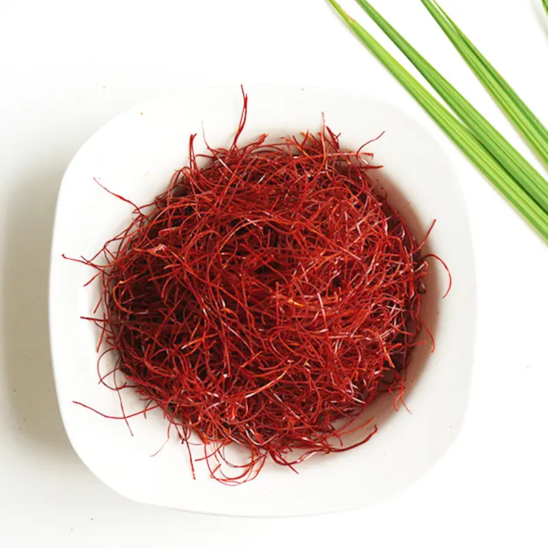 Çin kurutulmuş biber şeritler 0.5Mm kırmızı biber biber iplik