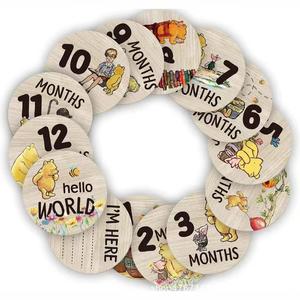Fabricante de Artesanías de Madera, Letrero de Anuncio de Nacimiento Hello World, Placa Redonda Moderna de Madera Grabada, Tarjeta de Hitos del Bebé - Product Image 2