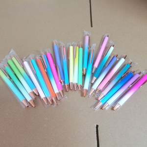 ปากกาลูกลื่นโลหะคริสตัลสีรุ้งวิบวับ สวยน่ารัก ดีไซน์เก๋ ให้สัมผัสหนักแน่น - Product Image 2