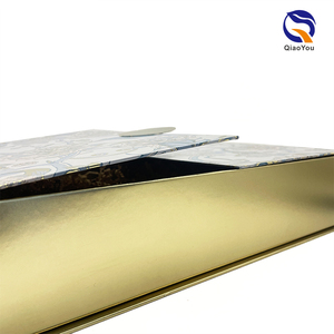 Scatola Regalo Magnetica Personalizzata con Logo in Pellicola Dorata, Apertura a Doppia Porta Centrale, Design Gratuito per Prodotti Skincare - Product Image 6