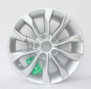 Nouveau moyeu de roue TS de haute qualité 35 mm pour <span class=keywords><strong>Golf</strong></span> 6/<span class=keywords><strong>7</strong></span> et Touran de <span class=keywords><strong>16</strong></span> <span class=keywords><strong>pouces</strong></span> avec finition chromée et design multi-rayons - Product Image 4