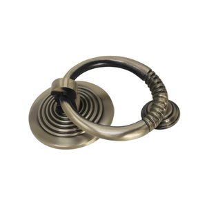 Оптовая продажа, <span class=keywords><strong>2025</strong></span> латунный металлический дверной шлем, горячая Распродажа для домашнего офиса и ресторана, для кухни и гардероба, прямые индийские поставщики - Product Image 1