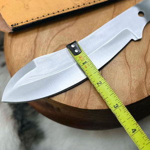 Cuchillo de Caza Personalizado OEM con Hoja de Acero Damasco Forjado, Punta Caída, Espiga Completa y Diseño Duradero - Product Image 4