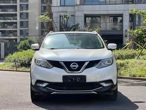 <span class=keywords><strong>Nissan</strong></span> <span class=keywords><strong>Qashqai</strong></span> 2.0L SUV Automático FWD Edición Tech Luxury 2017 Usado, de un solo dueño, título limpio, Euro <span class=keywords><strong>V</strong></span>, interior claro - Product Image 2