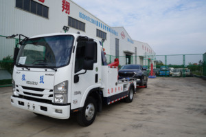 Nuovo Carro Attrezzi ISUZU KV100 da 3 Tonnellate 4x2, Piccolo Camion per il Recupero di Veicoli Danneggiati e Soccorso in Caso di Incidenti in Vendita - Product Image 3