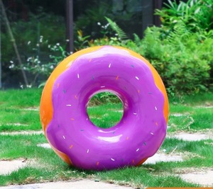 Scultura in Resina Personalizzata Teshi, Decorazione Artistica Realistica per Esterni Resistente alle Intemperie, Figurina a Forma di Ciambella - Product Image 4
