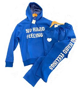 Ensemble de sweats à capuche personnalisés avec broderie chenille et broderie éponge, survêtements streetwear pour hommes - Product Image 1