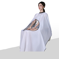 Cape de coiffure transparente avec logo personnalisé haut de gamme pour salon de coiffure Cape de coupe de cheveux antistatique non collante avec fenêtre