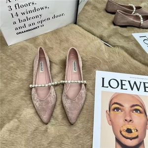 2024 estate nuovo stile scarpe basse francesi <span class=keywords><strong>Chic</strong></span> ed eleganti scarpe basse stile bambola coreana Slip-On piatte per le calzature di primavera - Product Image 2