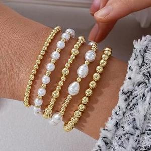 Bracelet élégant multi-couches avec perles, accessoire de mode plaqué or pour femme, idéal pour le quotidien et les soirées - Product Image 3