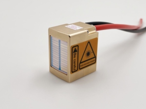 Coherent USA 2000W Diode Laser Stack 100W por barra con longitudes <span class=keywords><strong>de</strong></span> onda triples para reparación <span class=keywords><strong>de</strong></span> piezas <span class=keywords><strong>de</strong></span> mango 20 barras 12V <span class=keywords><strong>Volta</strong></span> inversa máxima - Product Image 5