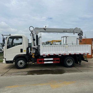 รถบรรทุกติดเครนไฮดรอลิก Sinotruk HOWO 5 ตัน แบบแขนยืดไสลด์ 4x2 - Product Image 1