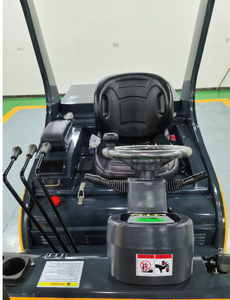 Venta caliente 1,5/2/2.5/3/5Ton Carretilla elevadora eléctrica <span class=keywords><strong>Motor</strong></span> de CA de 4 ruedas con neumáticos sólidos y cabina Certificación CE en promoción - Product Image 6